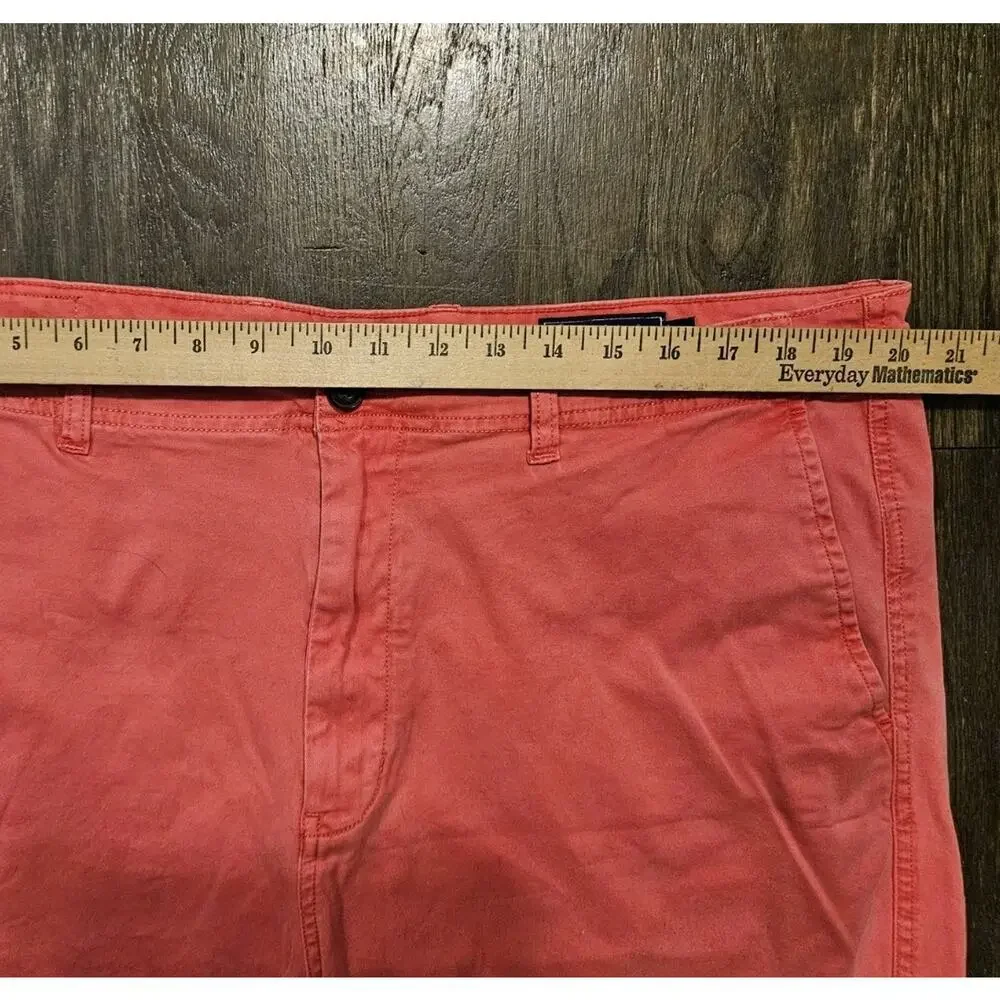 Vineyard Vines Shorts Mens 40 Pink Salmon, Solid Flat Front, Chino, Bermuda